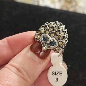 Elegant Silver and Blue Porcupine Ring Size 9